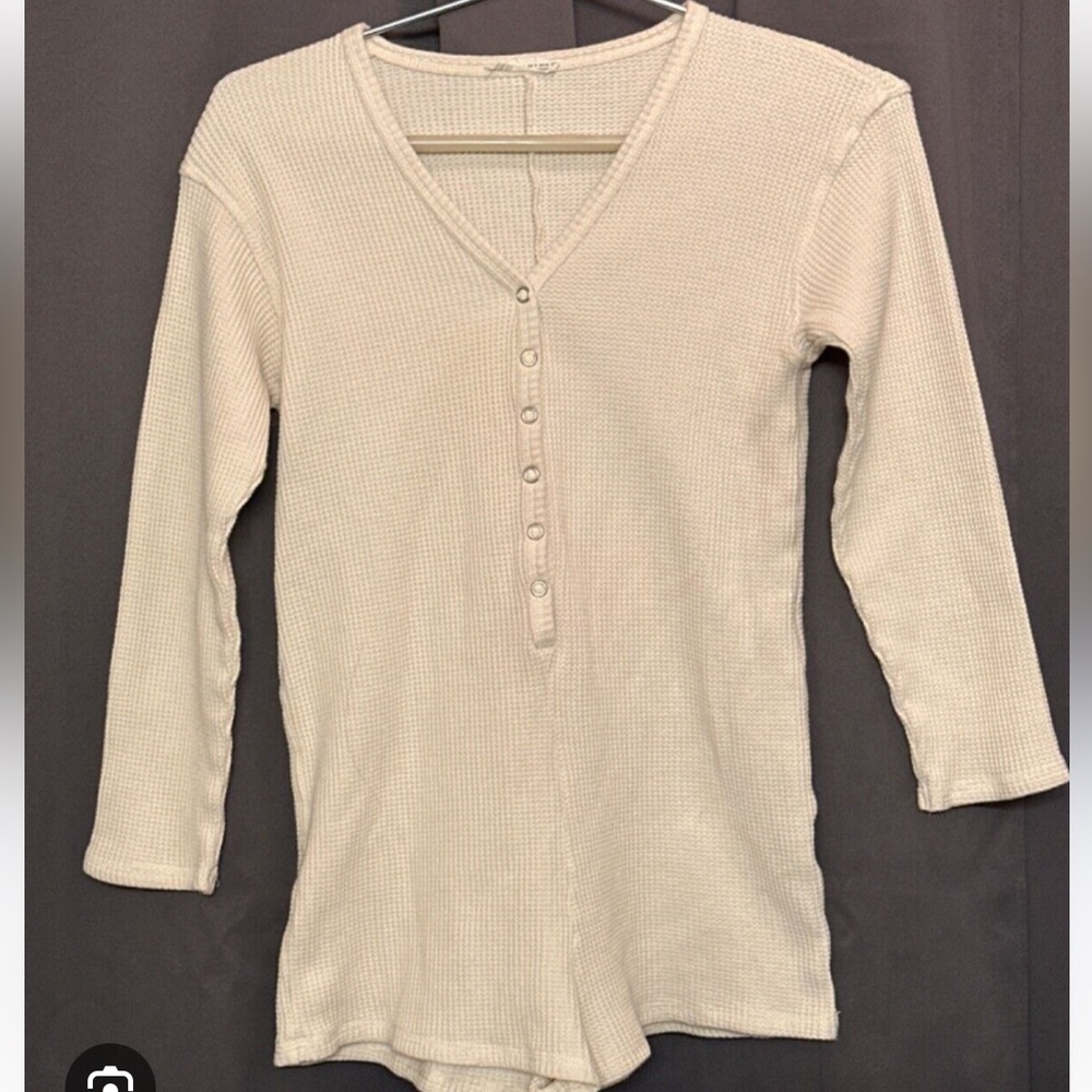 NWOT Zara Cream Waffle Knit Button-Down Lounge Romper